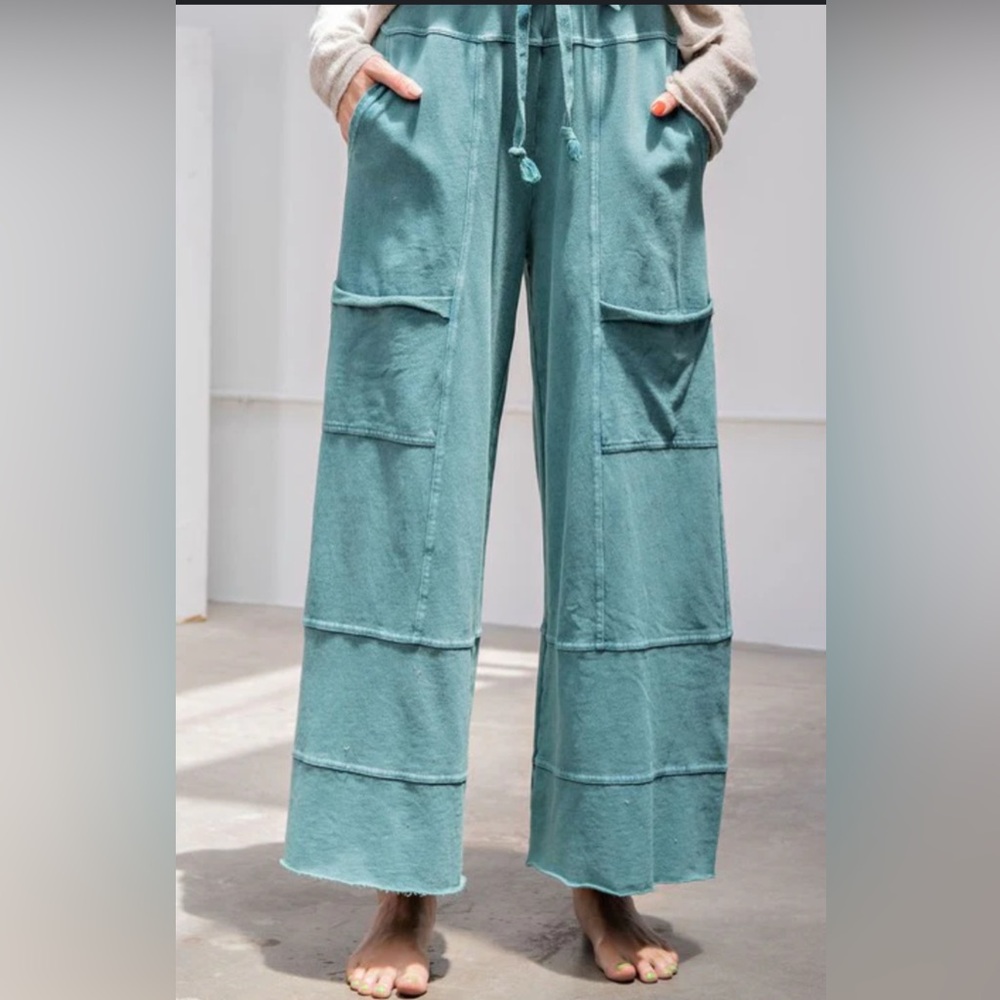 Easel Wide-Leg Terry Knit Pants small NWT